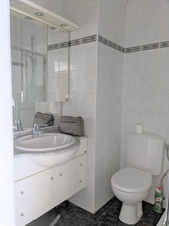 Sun South- Seaview-sea At 15meter-ostend Appartement
